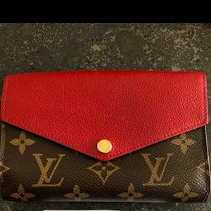 Sold on 🅿️🅿️ Louis Vuitton Pallas Wallet Cerise